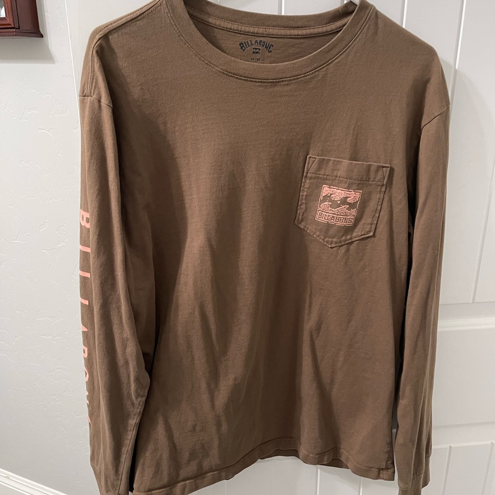 Billabong Men's Tan Long Sleeve Tee with Pocket